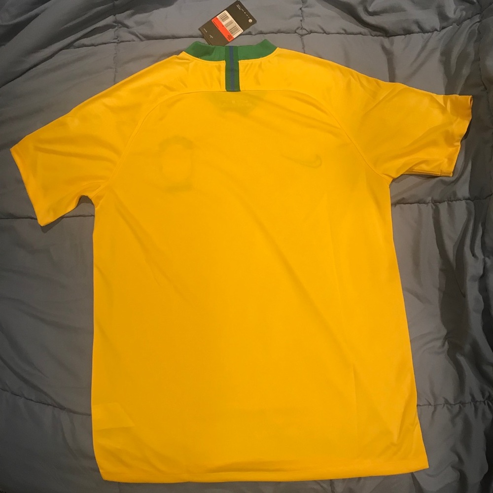 Brazil World Cup jersey. NWT. - Picture 6 of 6